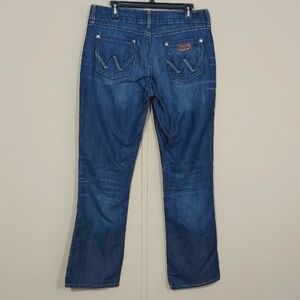 Wrangler Premium Patch Women's Jeans